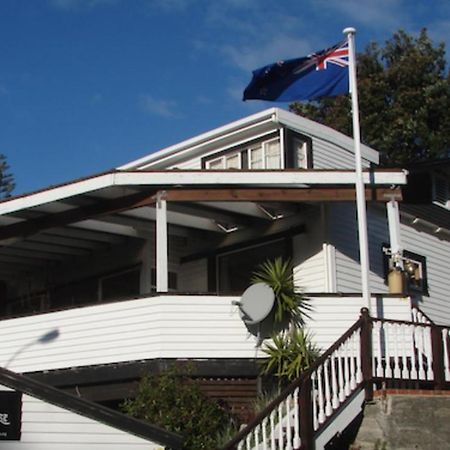 Bluff Hill Lighthouse B&B Napier Buitenkant foto