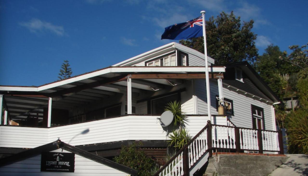 Bluff Hill Lighthouse B&B Napier Buitenkant foto